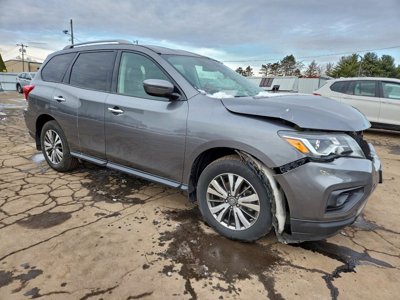 2019 NISSAN PATHFINDER