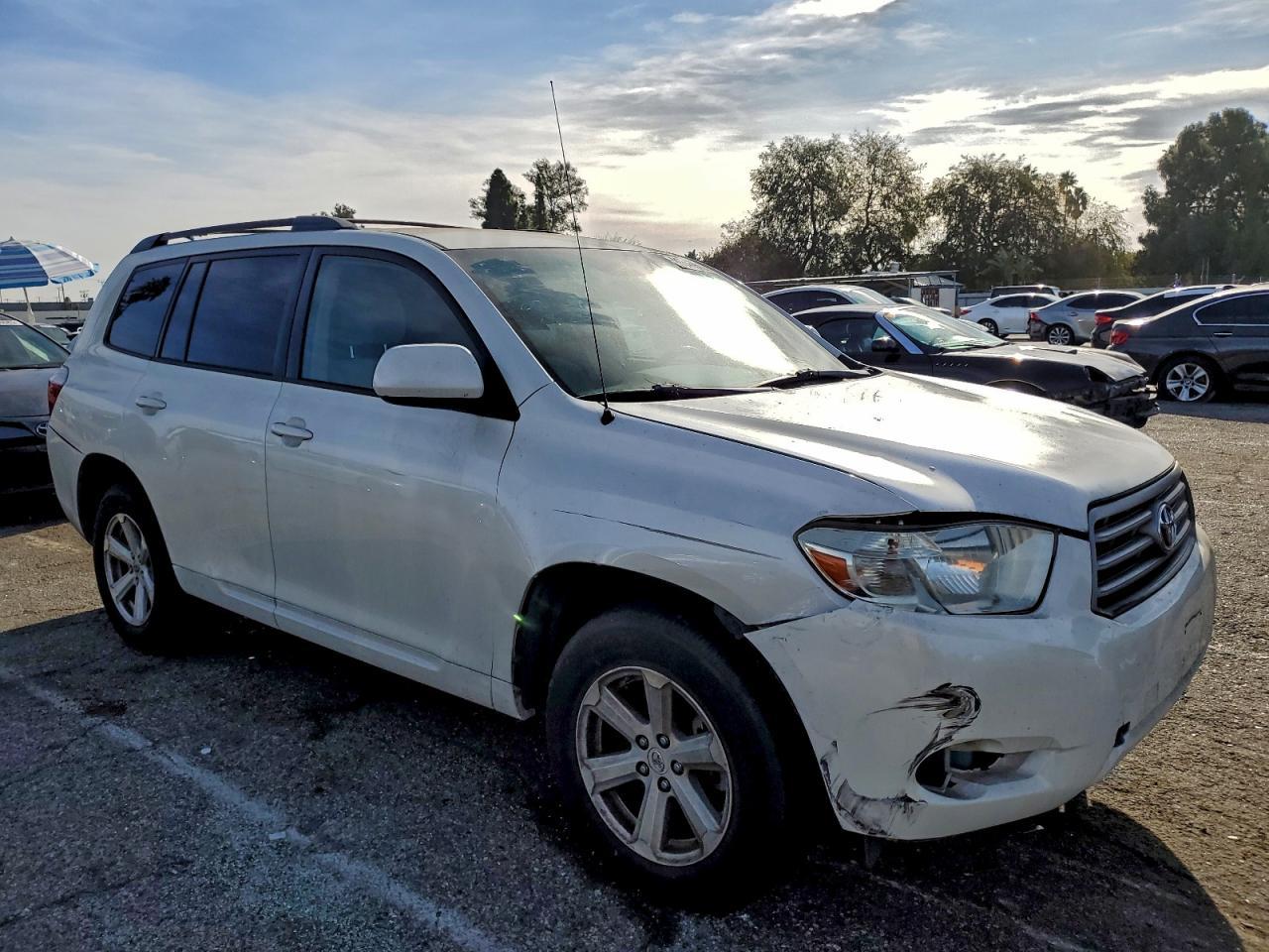 2009 TOYOTA HIGHLANDER