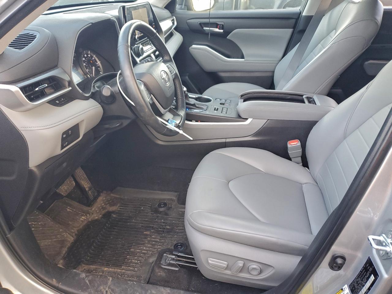 2023 TOYOTA HIGHLANDER