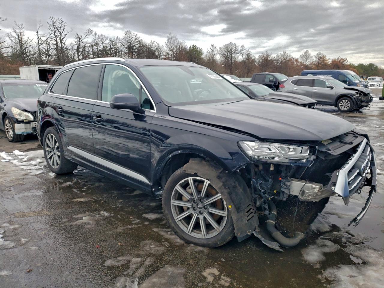2017 AUDI Q7