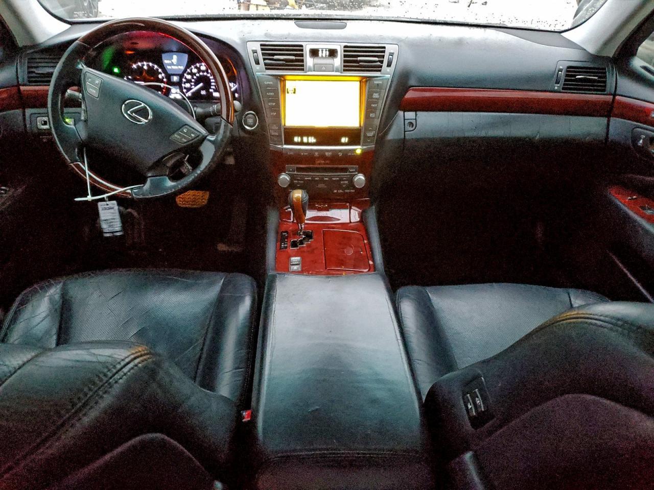 2010 LEXUS LS 460