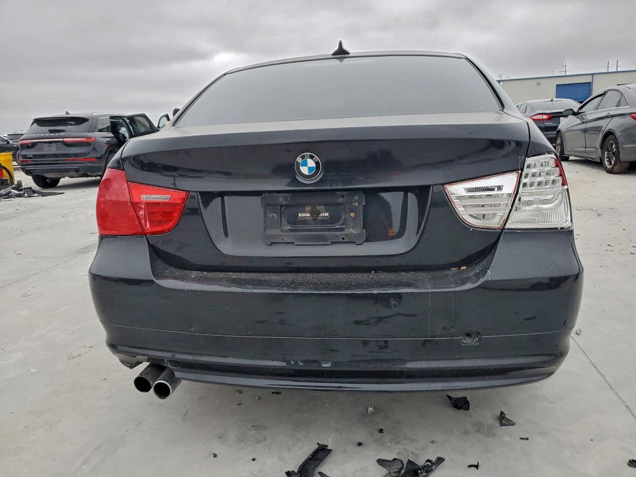 2011 BMW 3 SERIES