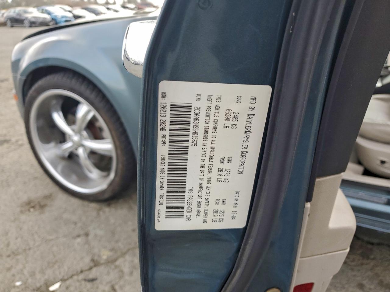 2005 CHRYSLER 300