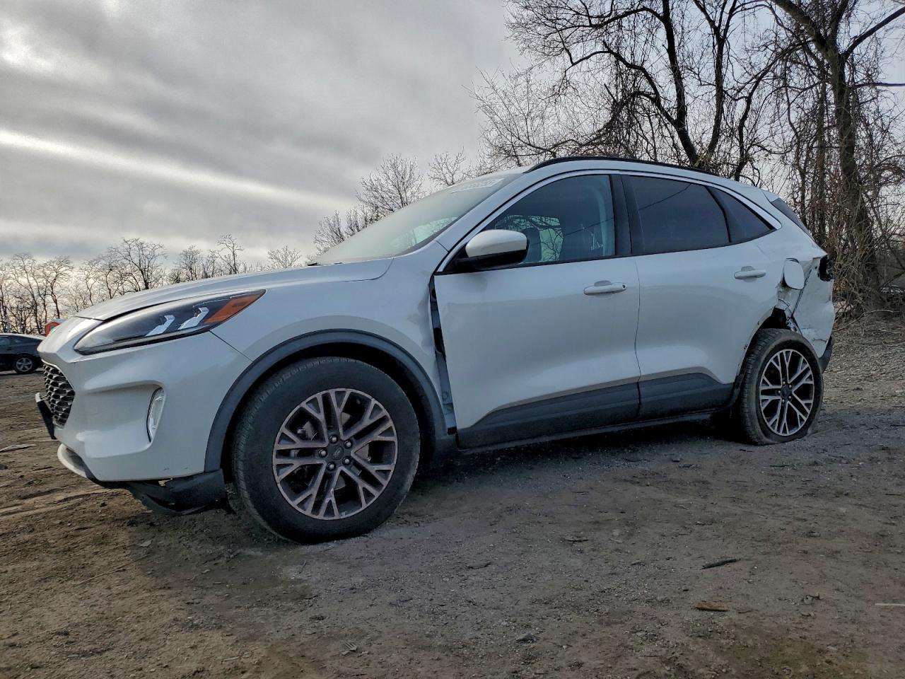 2020 FORD ESCAPE