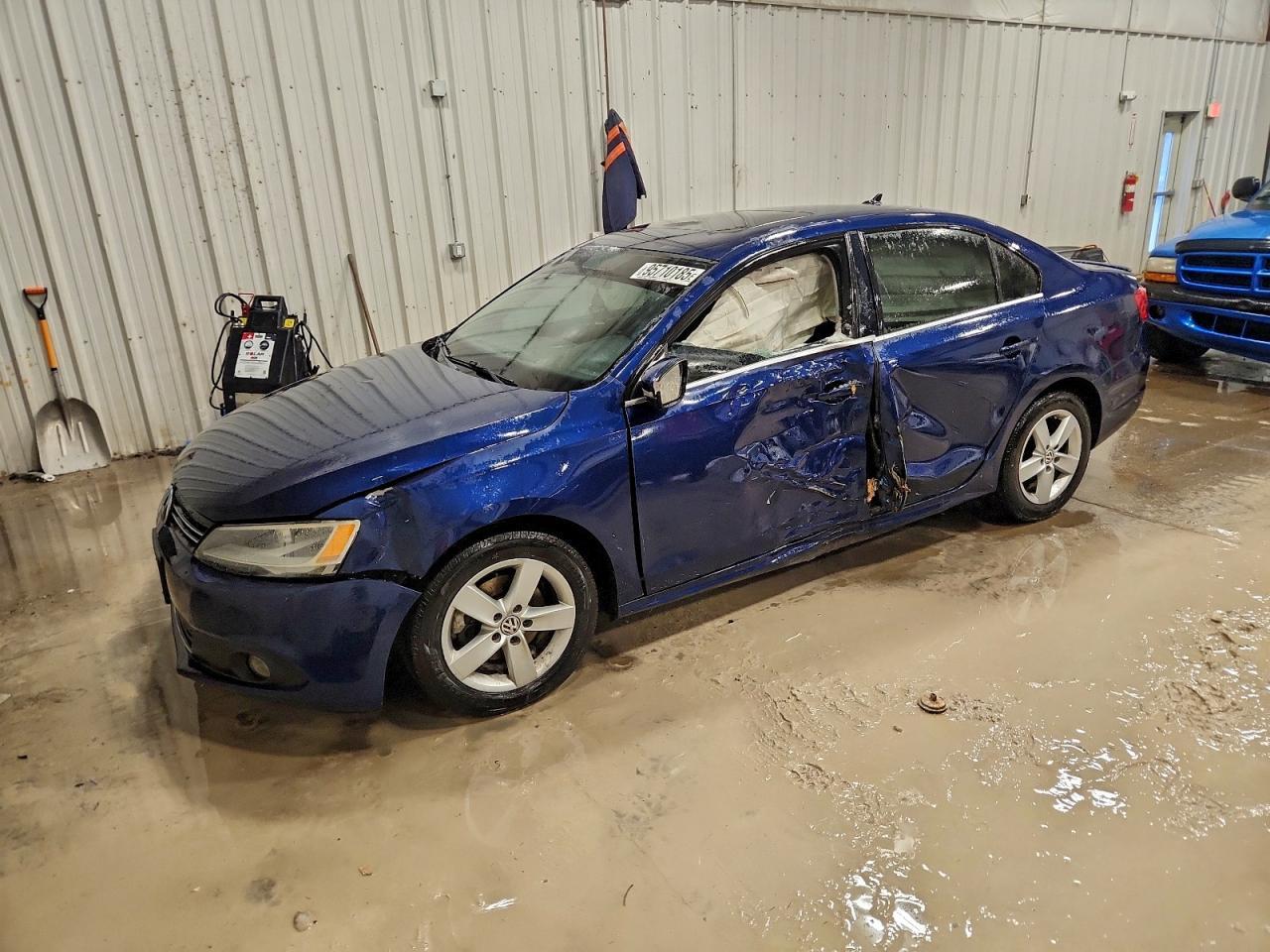 2012 VOLKSWAGEN JETTA