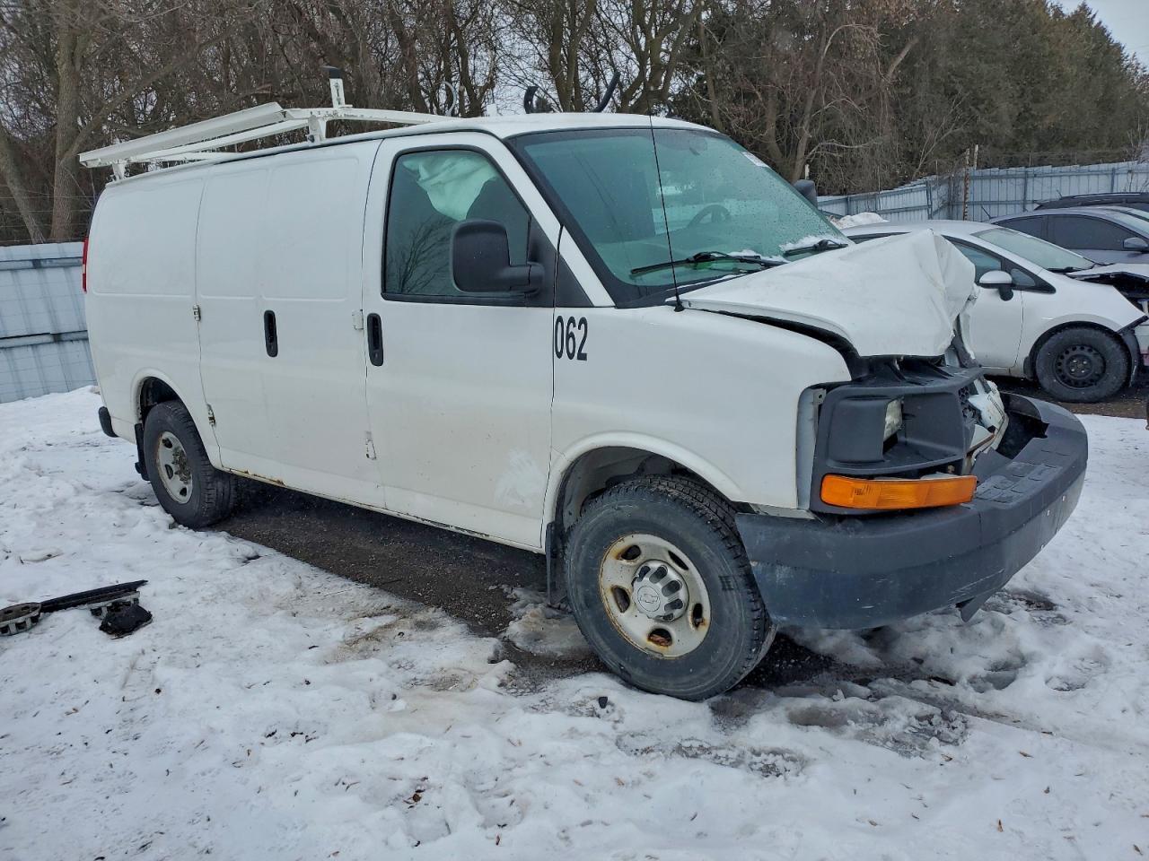 2015 CHEVROLET EXPRESS 2500