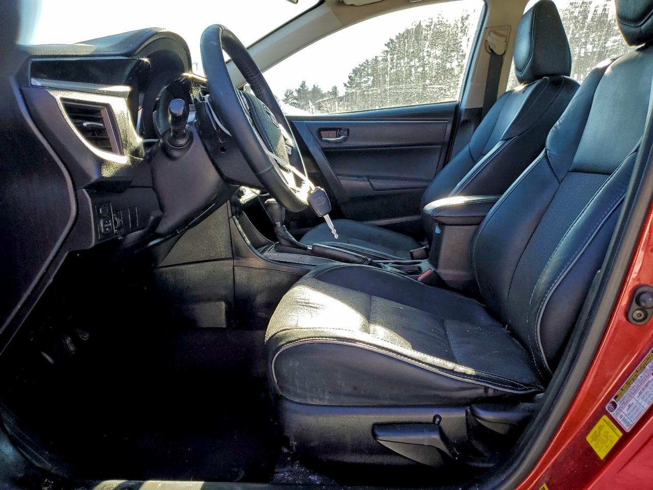 2016 TOYOTA COROLLA