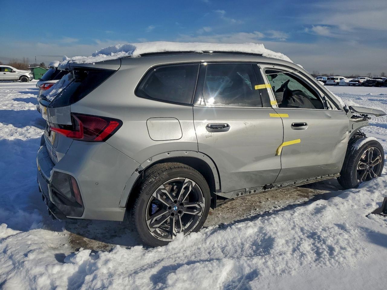 2025 BMW X1