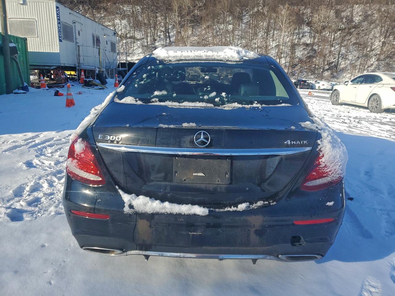 2018 MERCEDES-BENZ E-Class