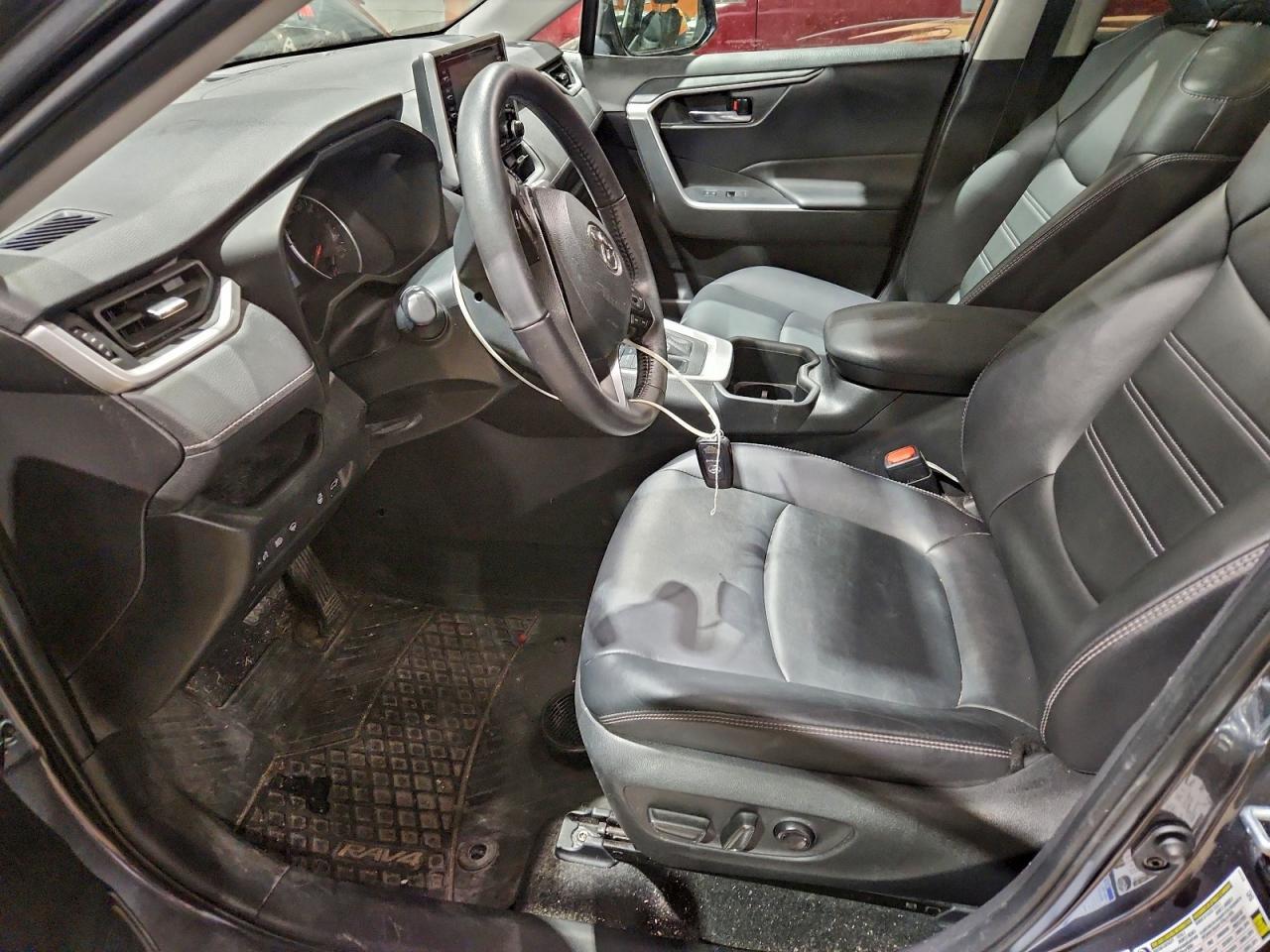 2022 TOYOTA RAV4
