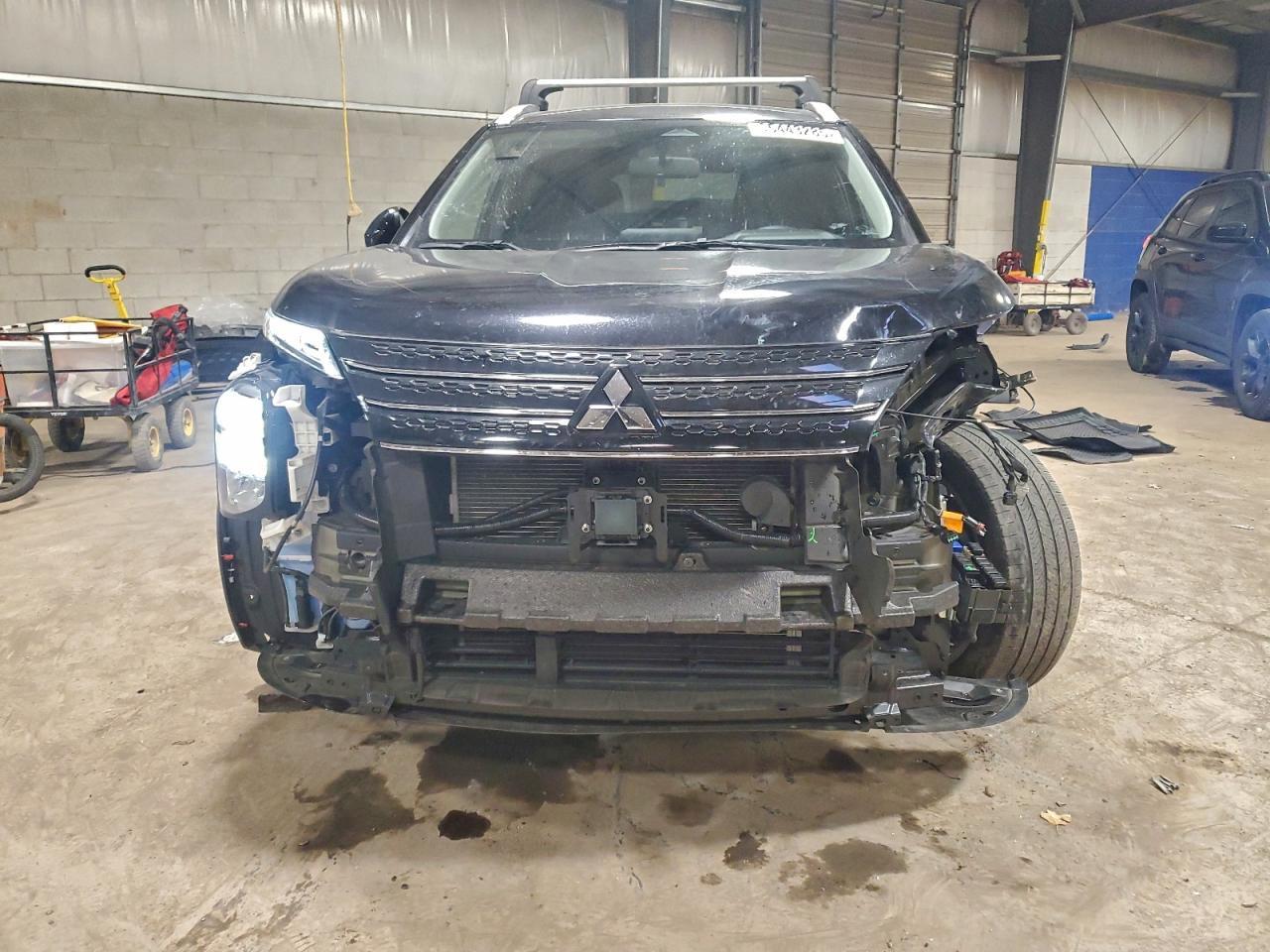2022 MITSUBISHI outlander