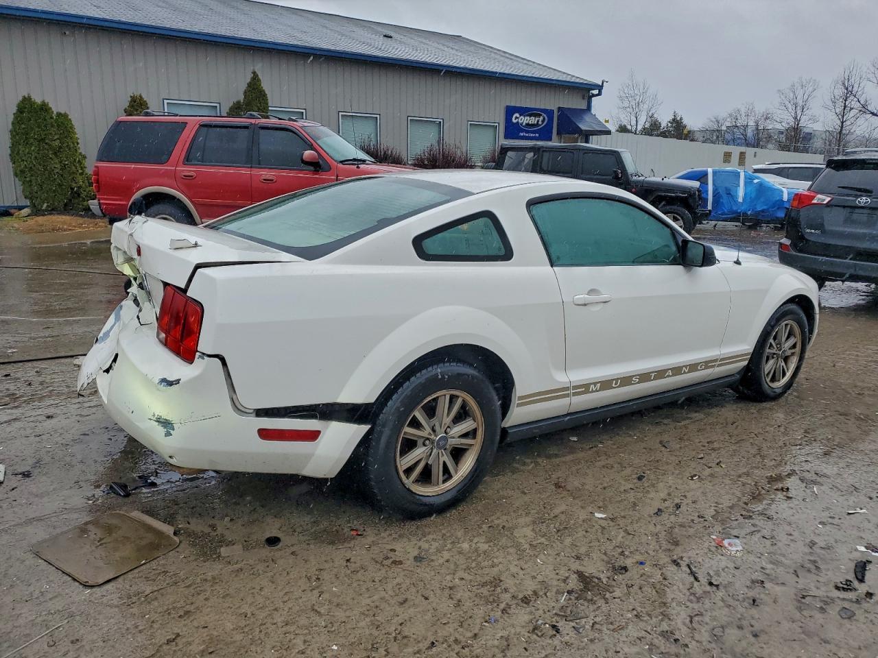2005 FORD MUSTANG