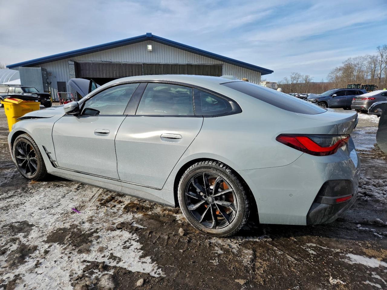 2024 BMW i4