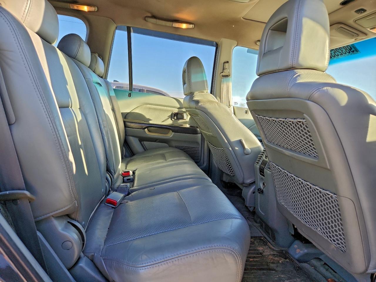 2004 HONDA PILOT