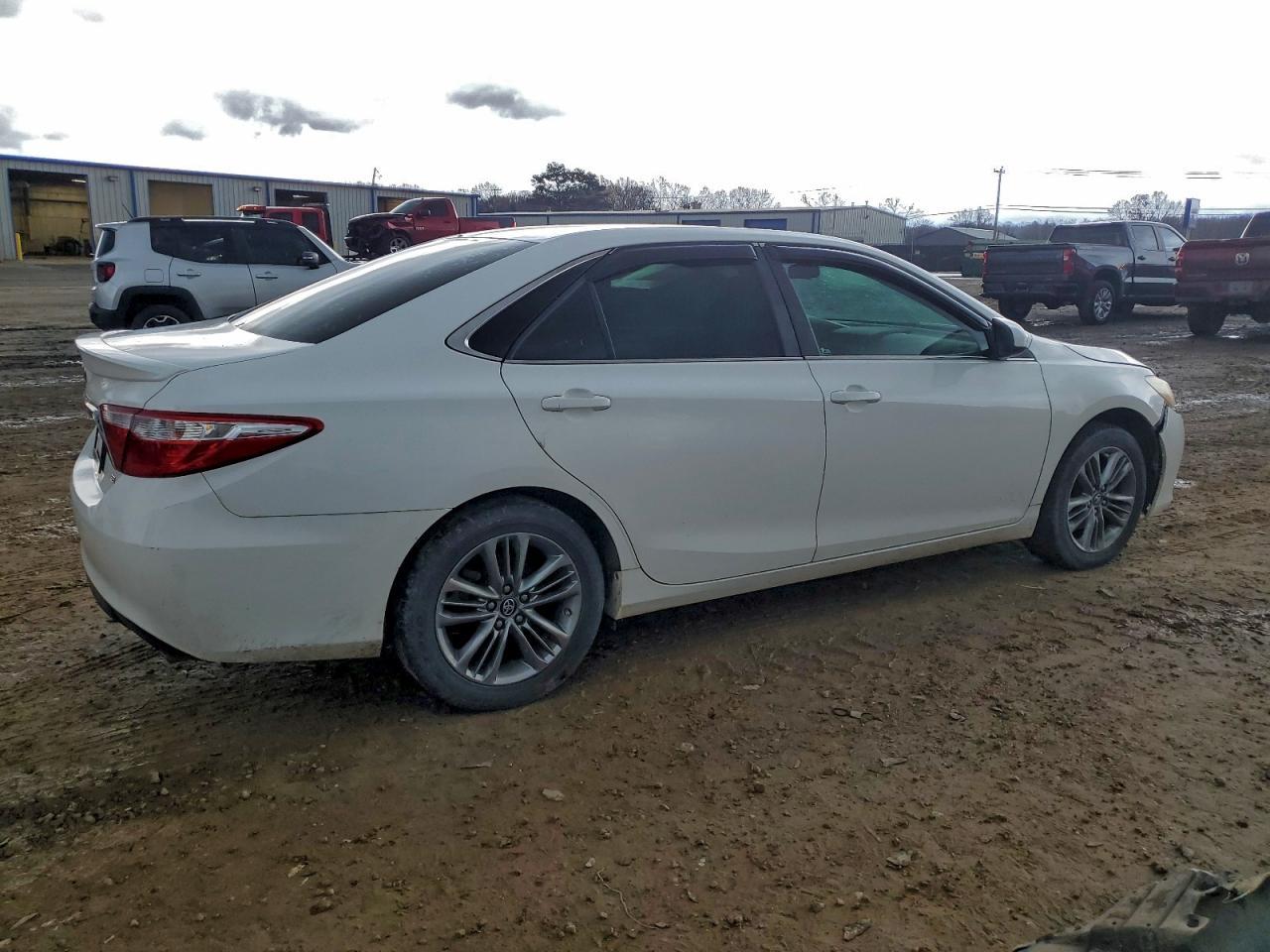 2017 TOYOTA CAMRY