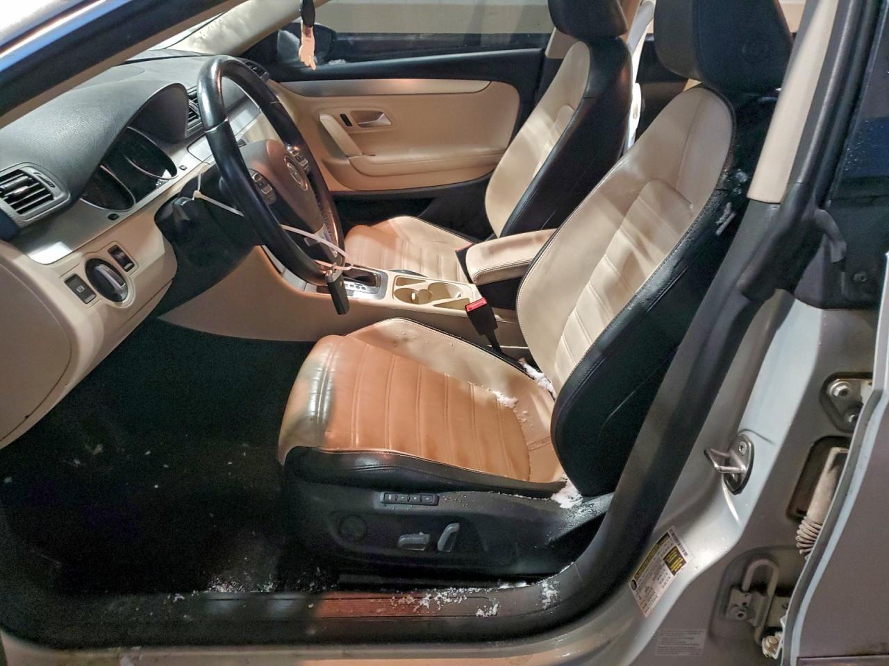 2009 VOLKSWAGEN CC
