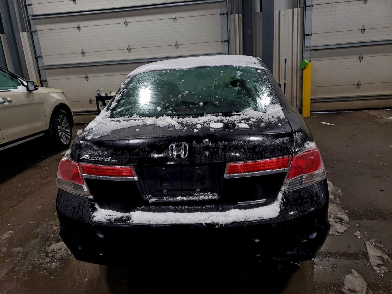2011 HONDA ACCORD