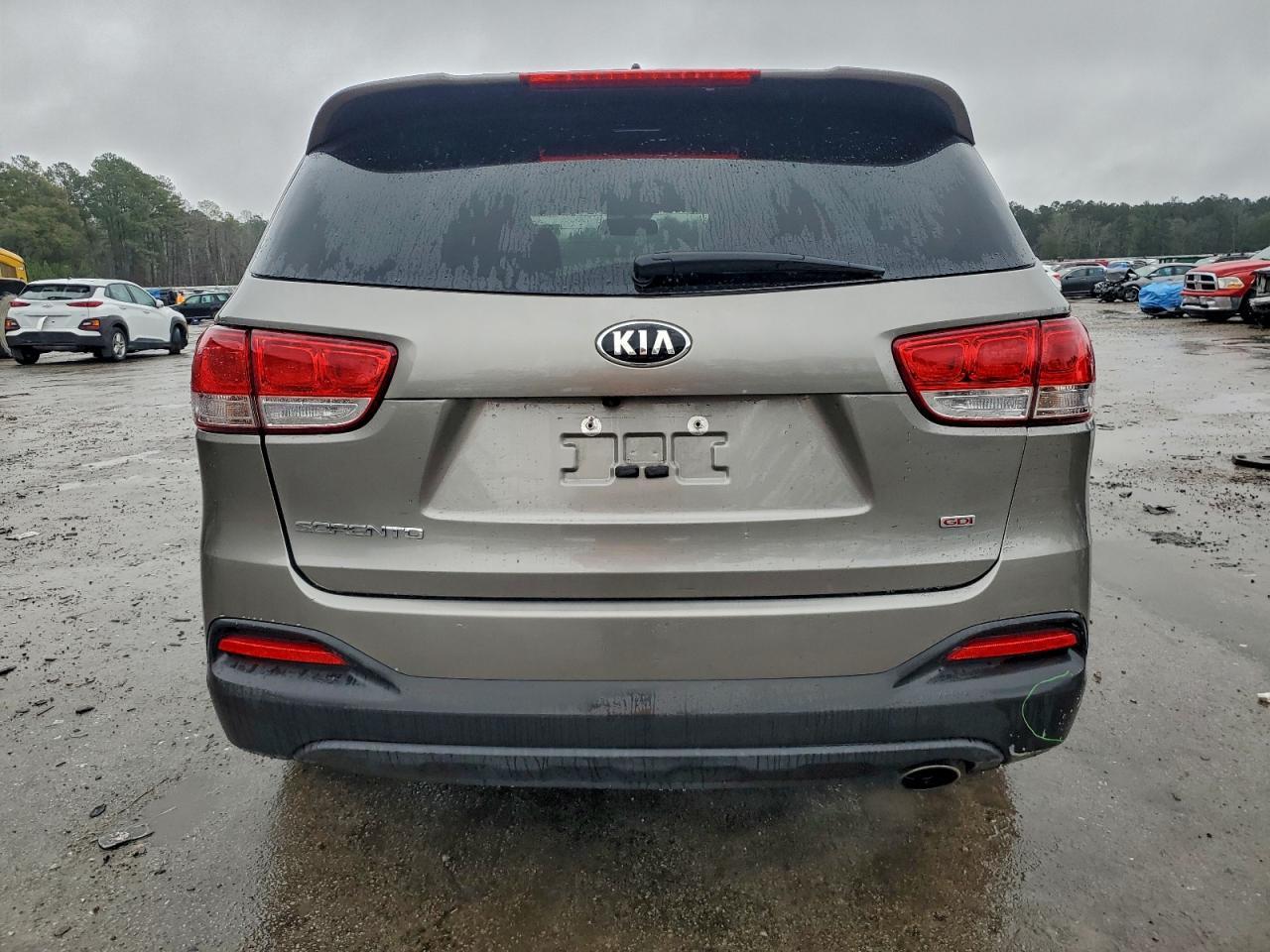 2017 KIA SORENTO