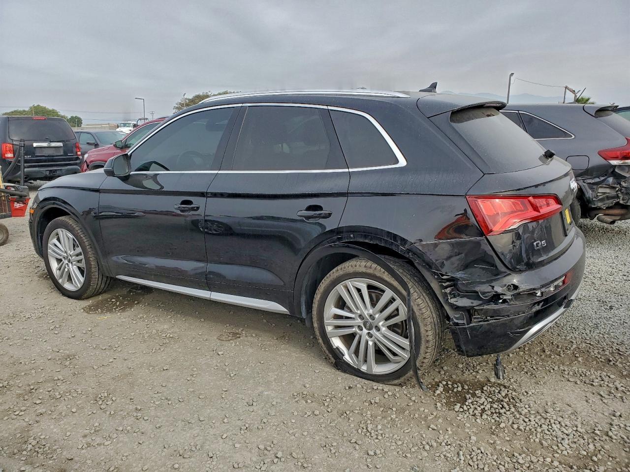 2020 AUDI Q5