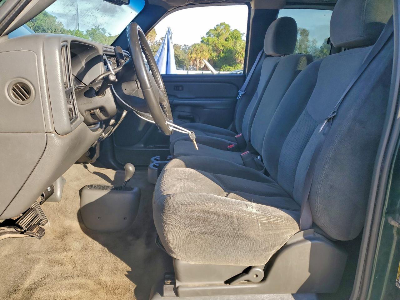 2004 CHEVROLET Silverado