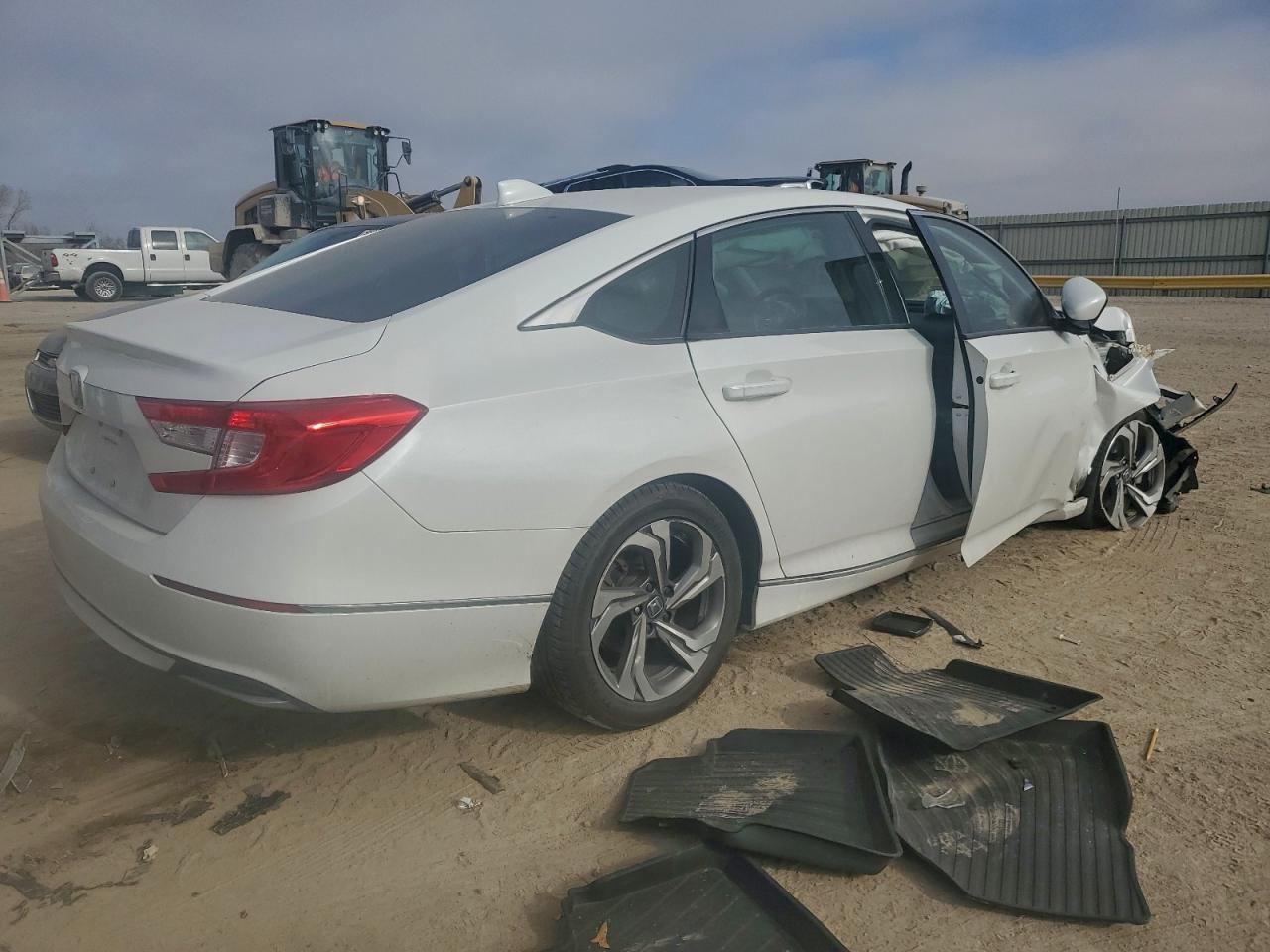 2018 HONDA ACCORD