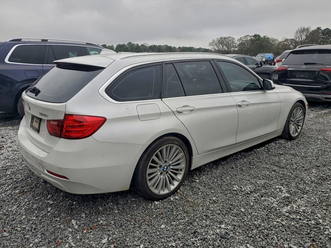 2014 BMW 3 SERIES