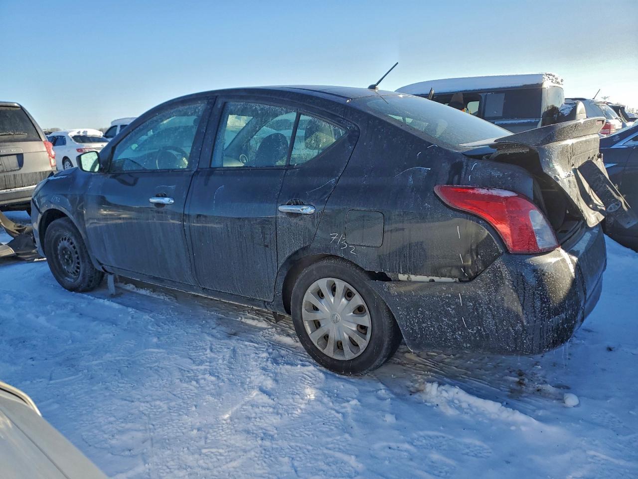 2018 NISSAN VERSA