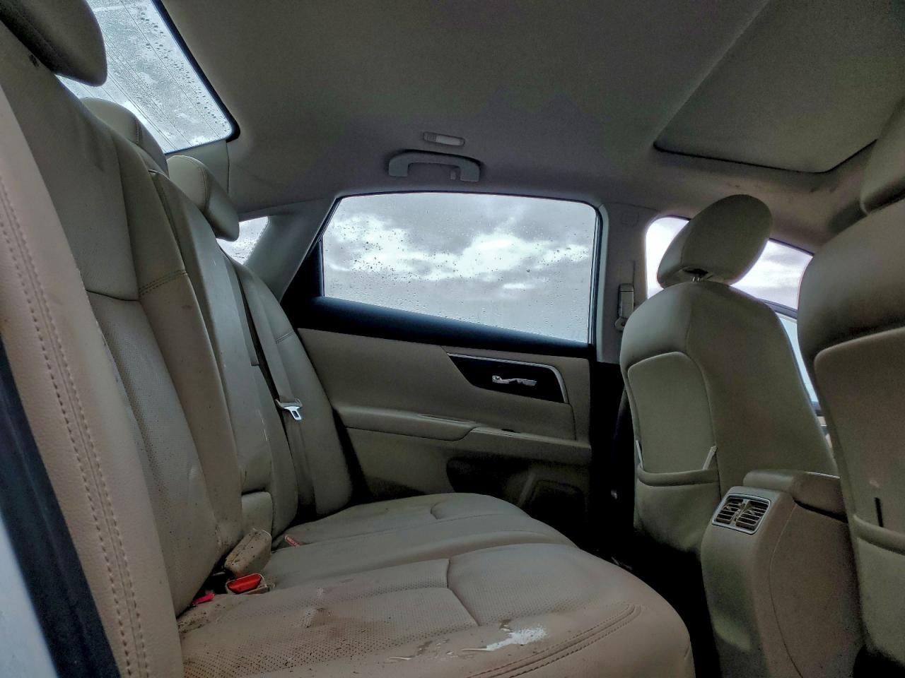 2016 NISSAN ALTIMA