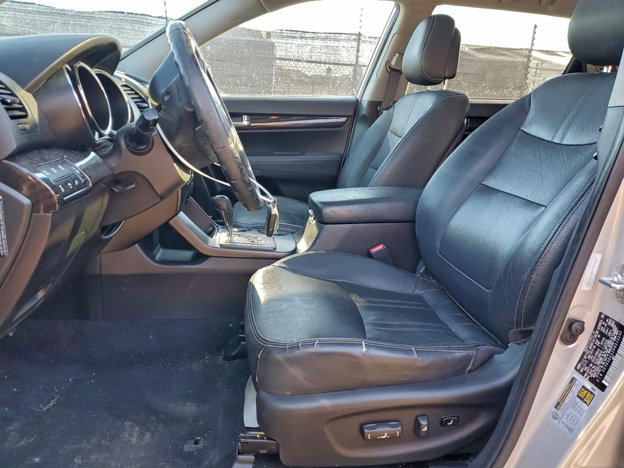 2013 KIA SORENTO