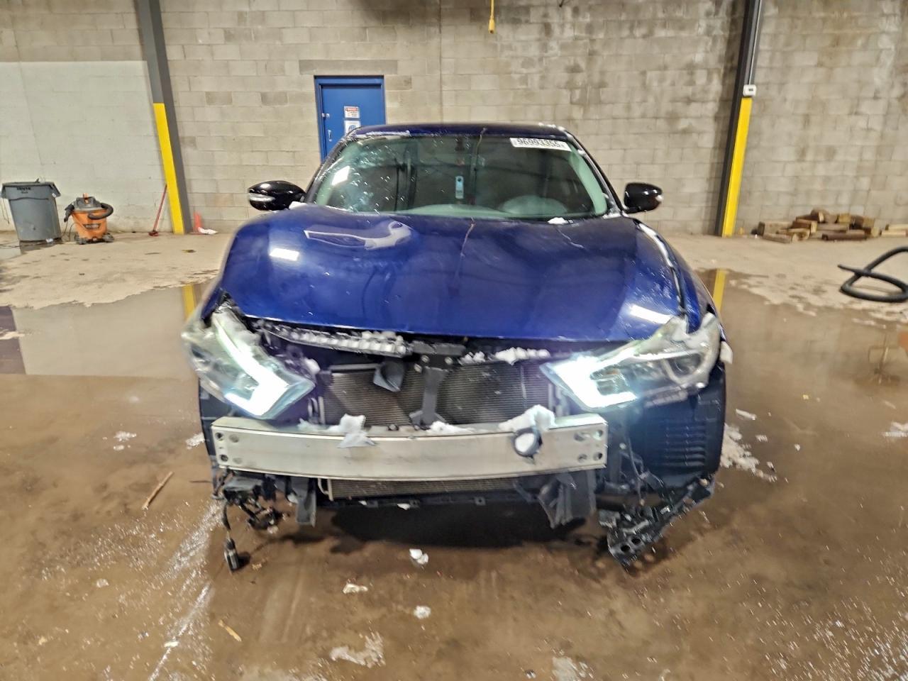 2018 NISSAN Maxima