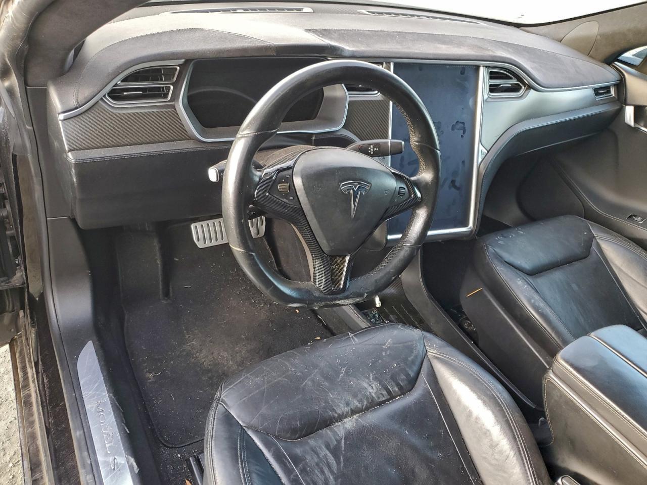 2015 TESLA MODEL S
