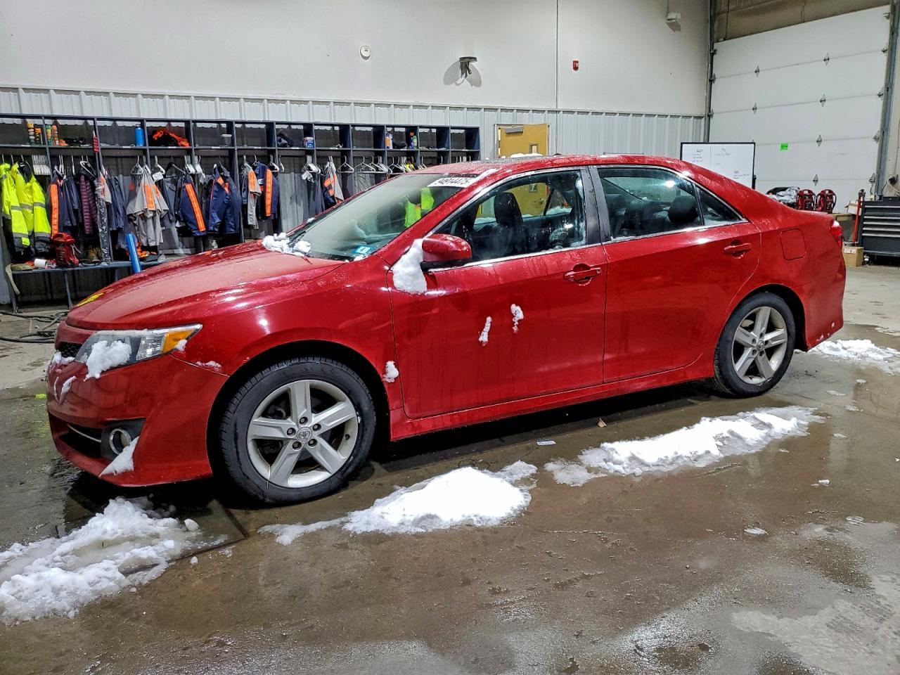2013 TOYOTA CAMRY