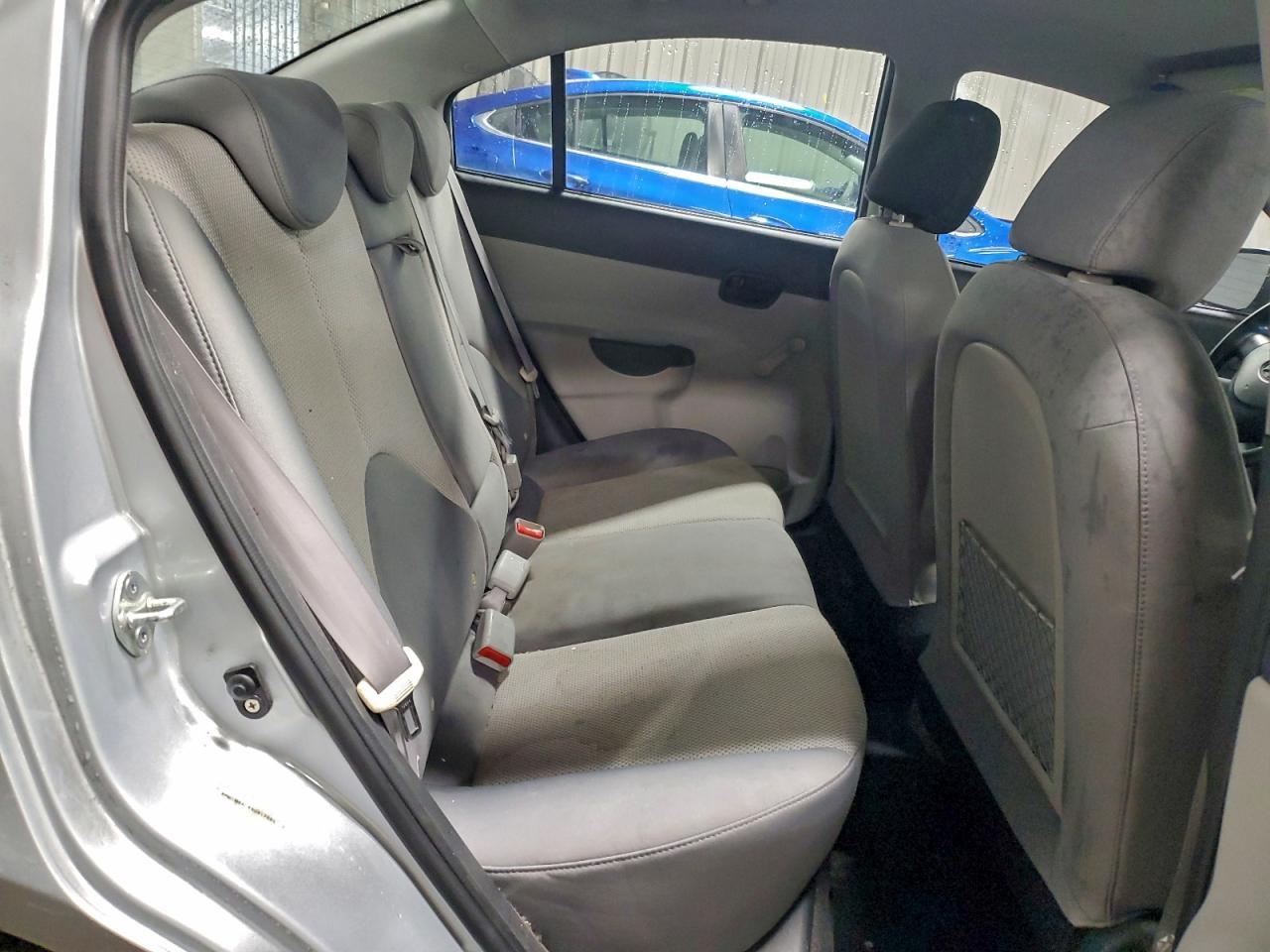2010 HYUNDAI ACCENT