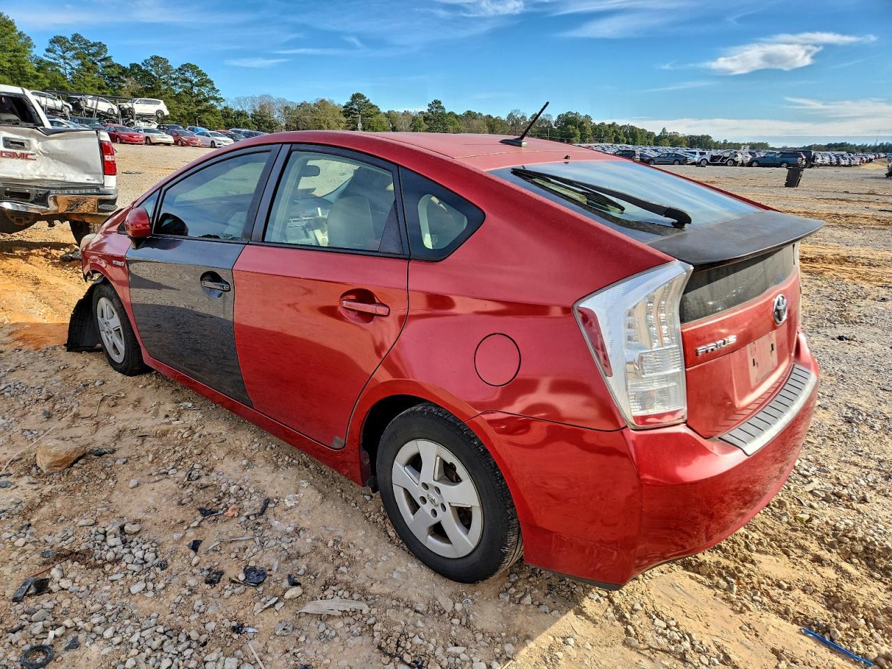 2011 TOYOTA PRIUS