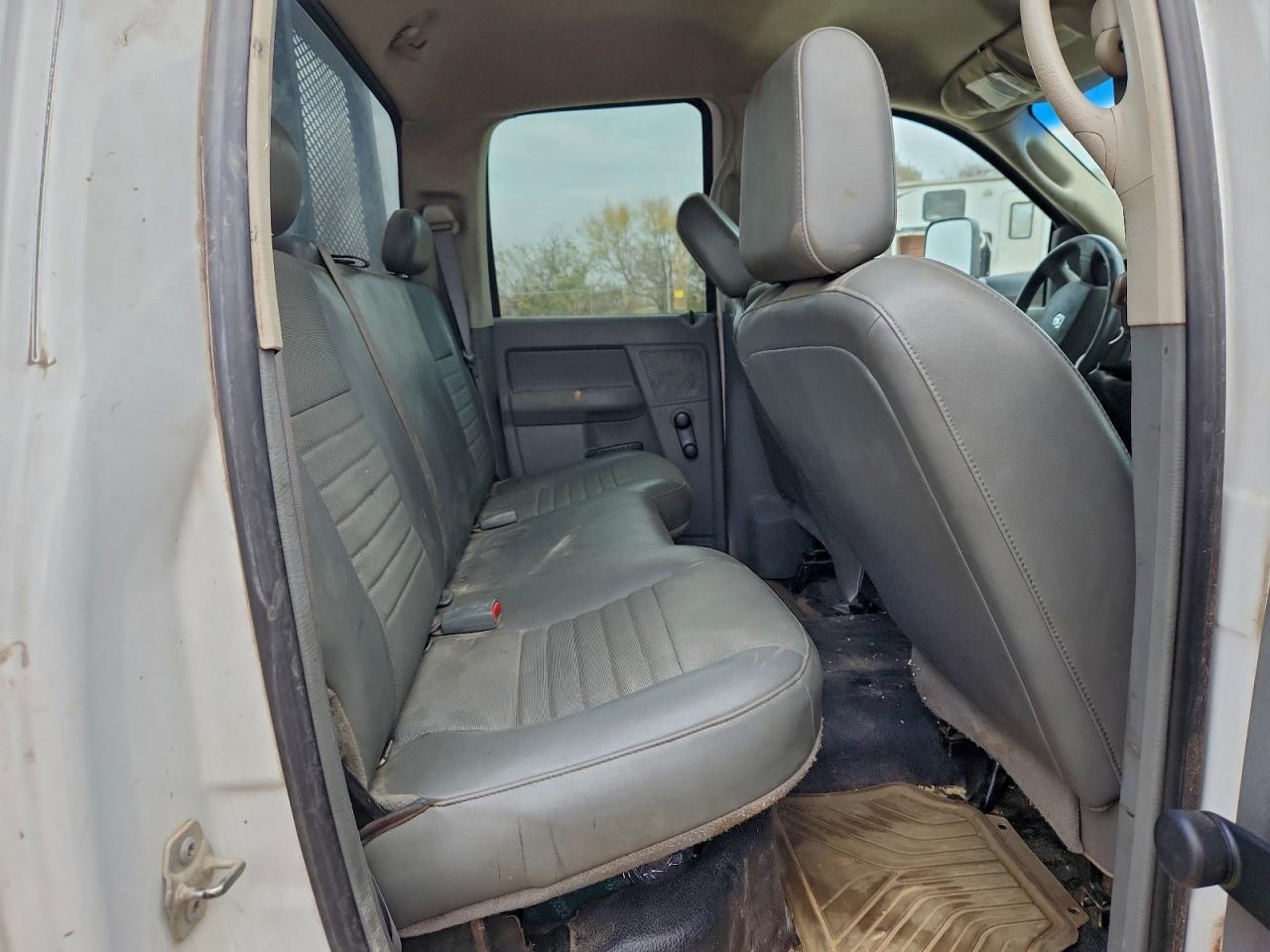 2010 DODGE Ram 5500