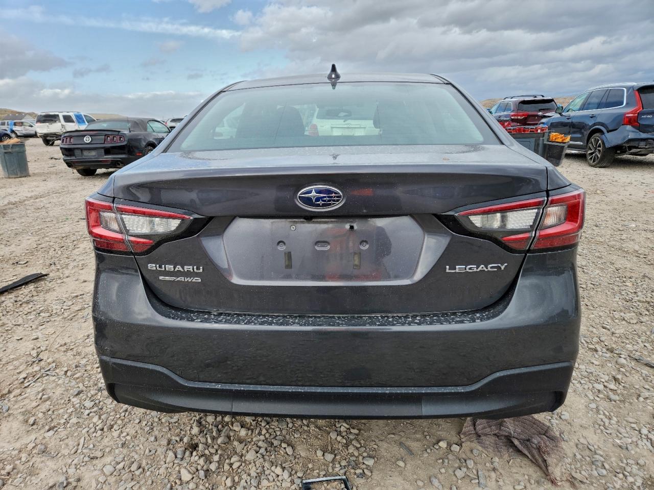 2020 SUBARU Legacy