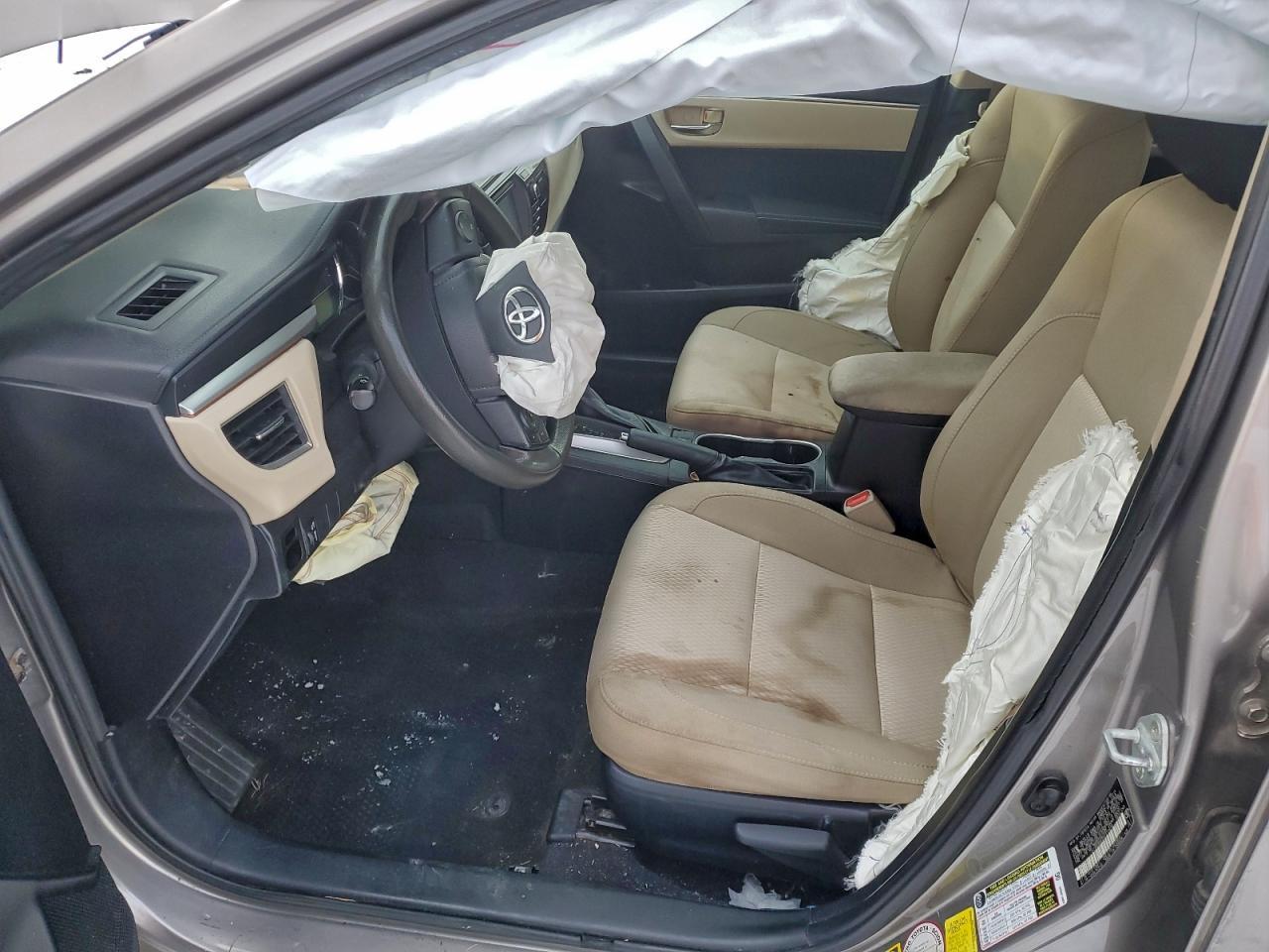 2015 TOYOTA COROLLA