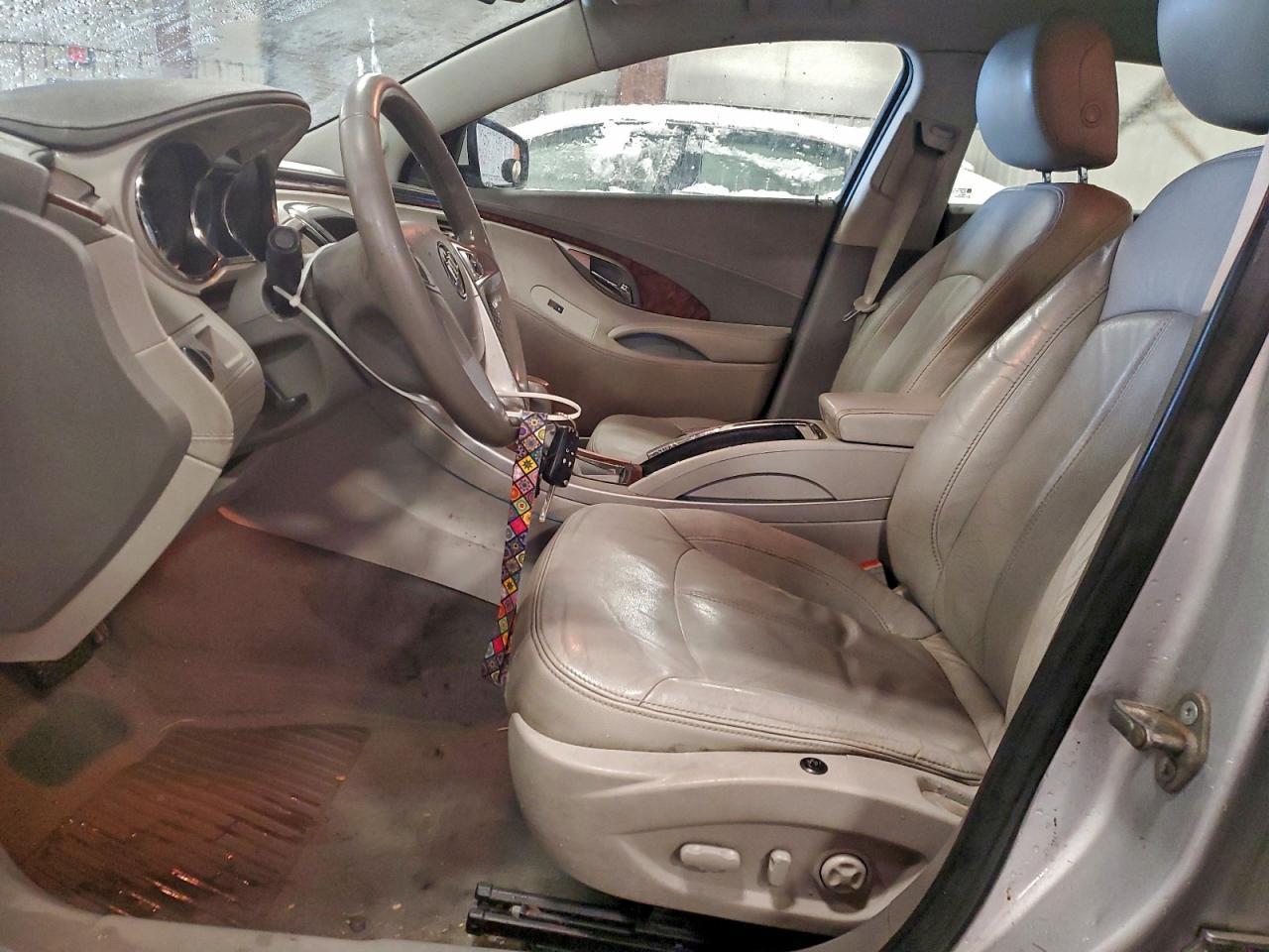 2010 BUICK LACROSSE