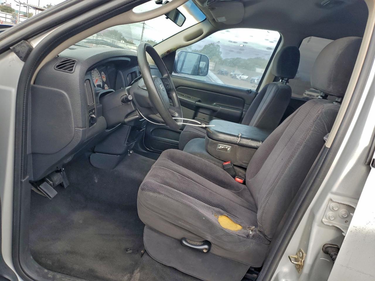 2004 DODGE RAM 1500