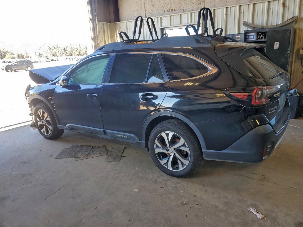 2020 SUBARU Outback
