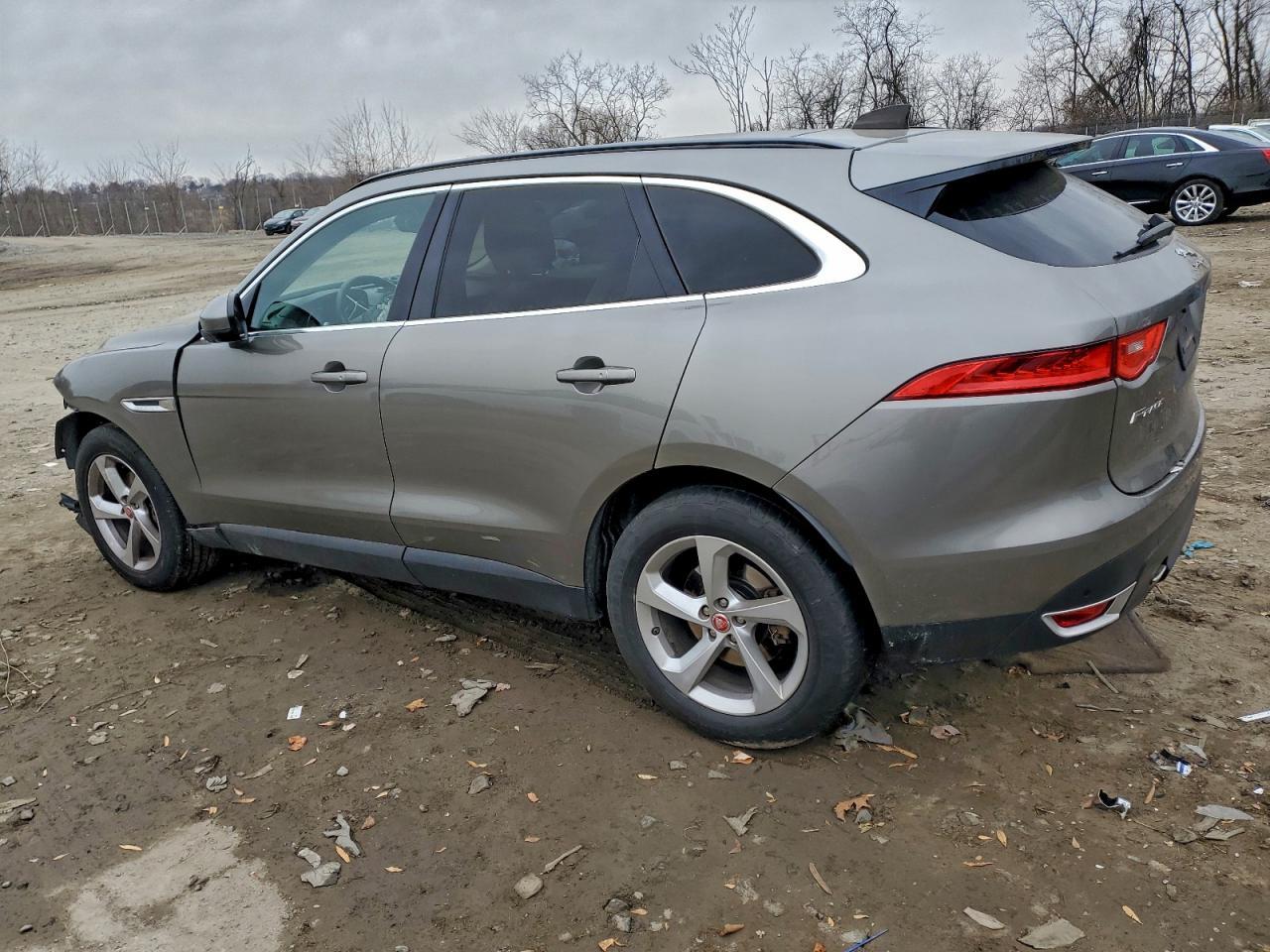 2020 JAGUAR F-Pace