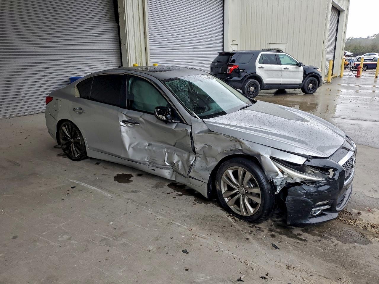 2017 INFINITI Q50