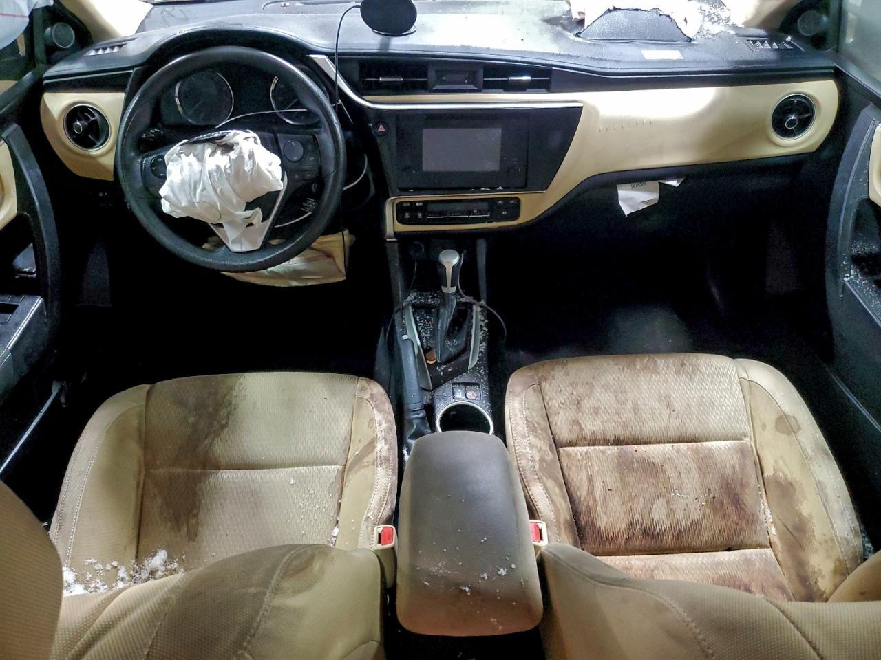 2018 TOYOTA COROLLA