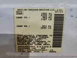 2015 NISSAN LEAF