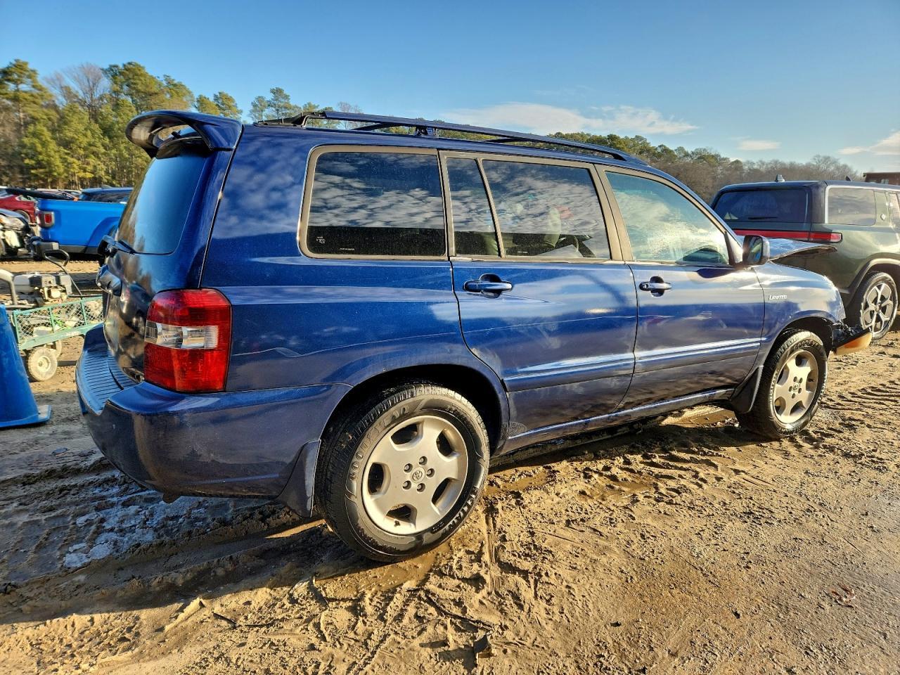 2005 TOYOTA HIGHLANDER
