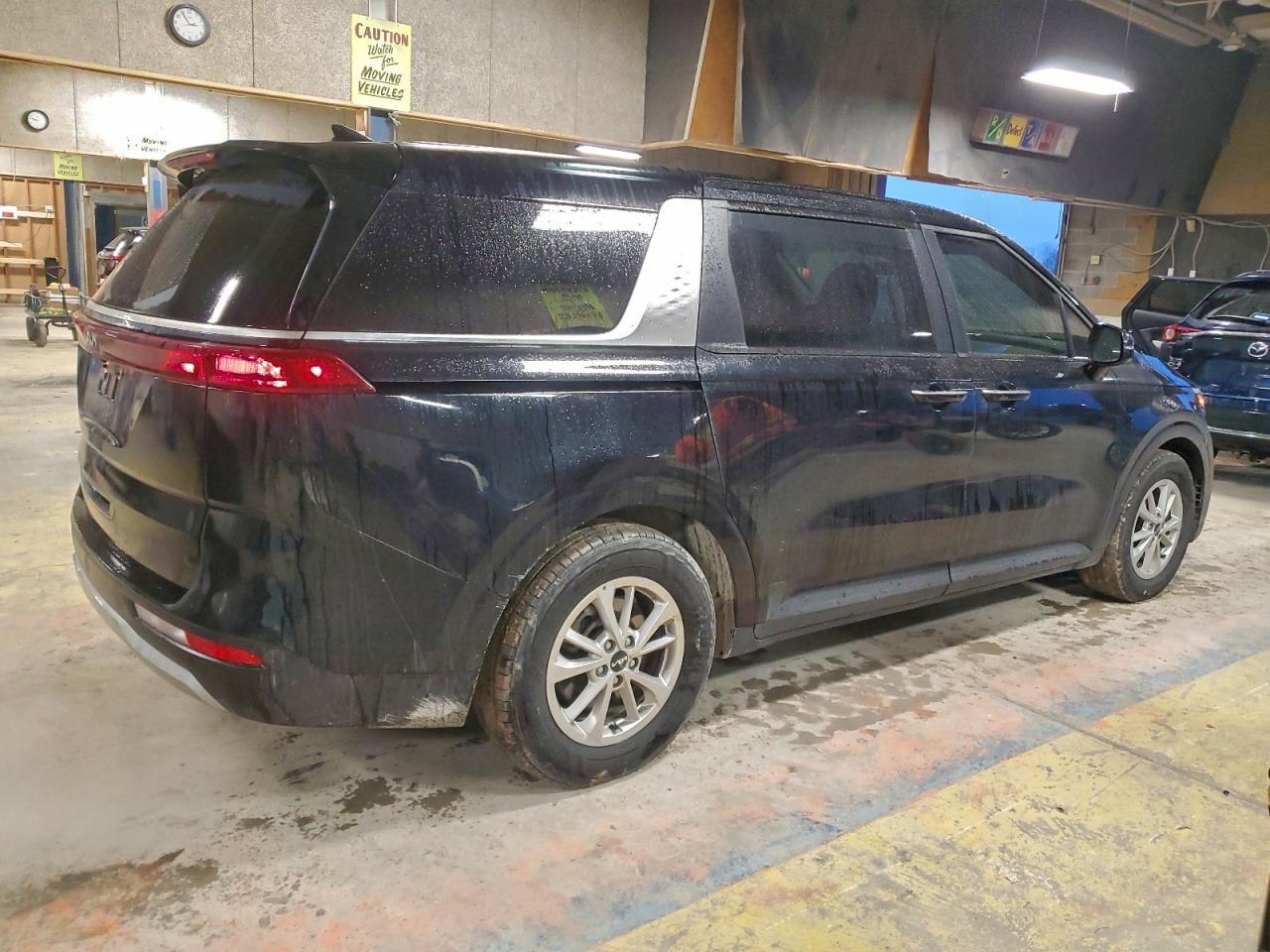 2023 KIA Carnival