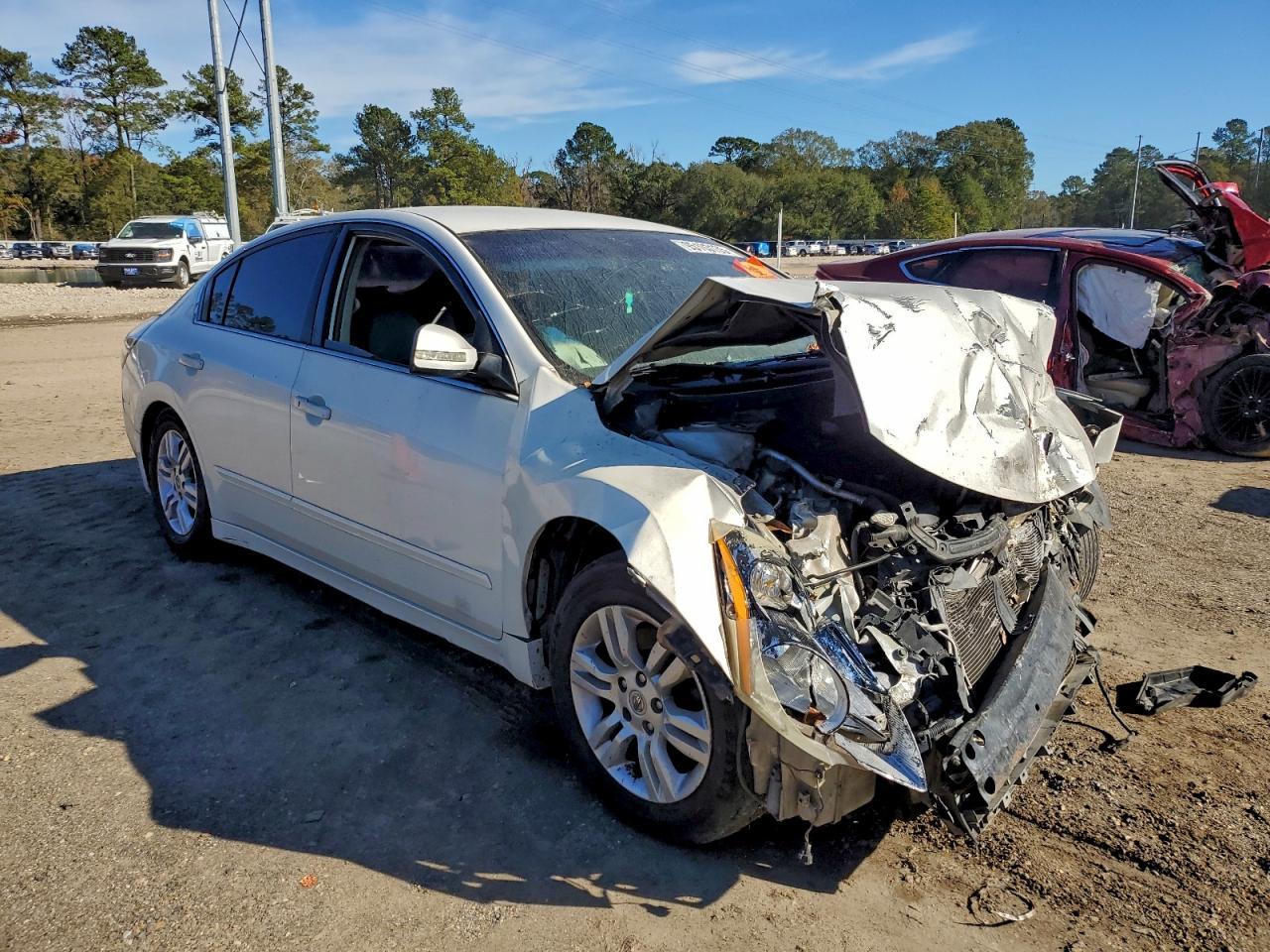 2010 NISSAN ALTIMA