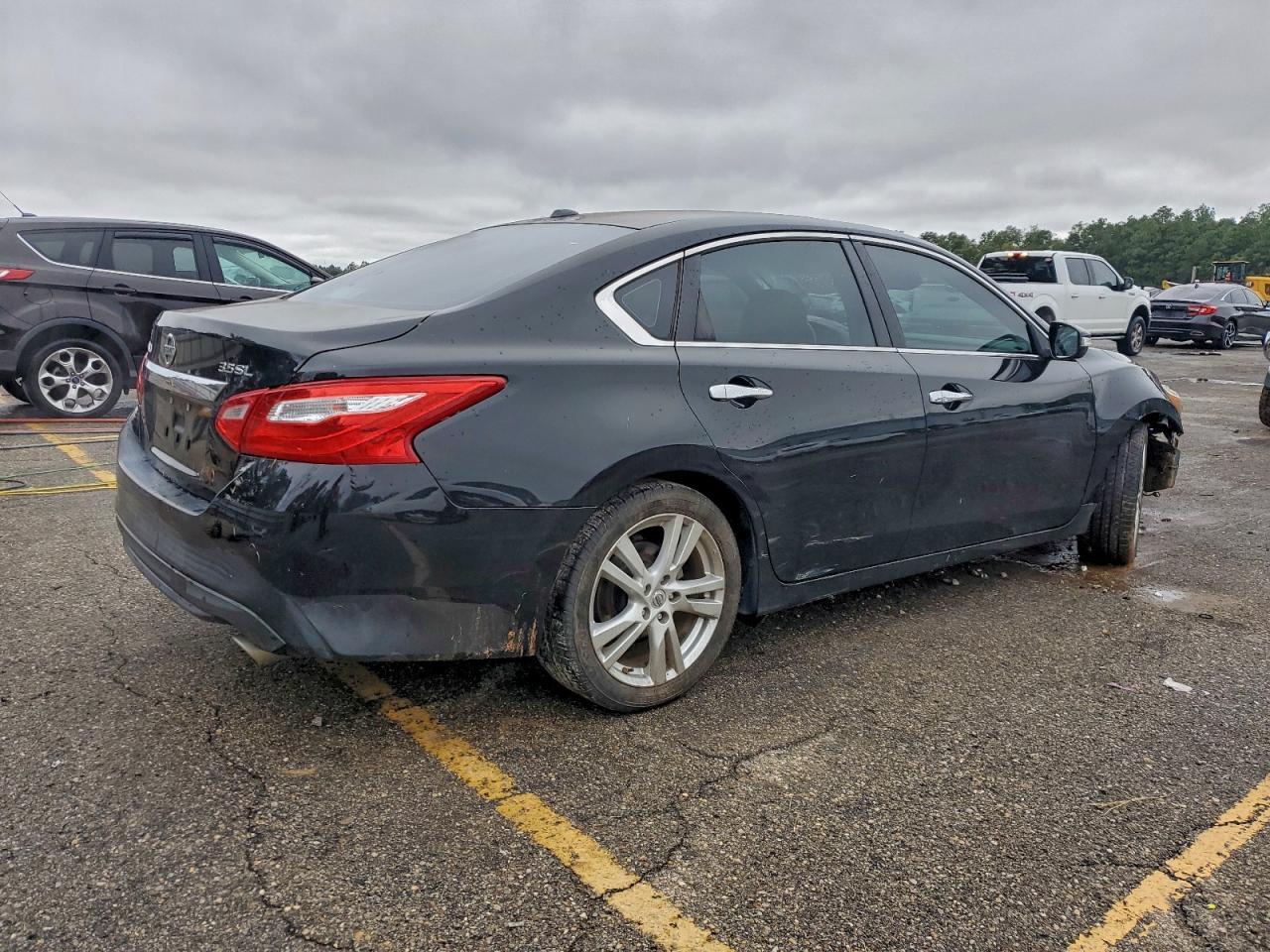 2016 NISSAN ALTIMA
