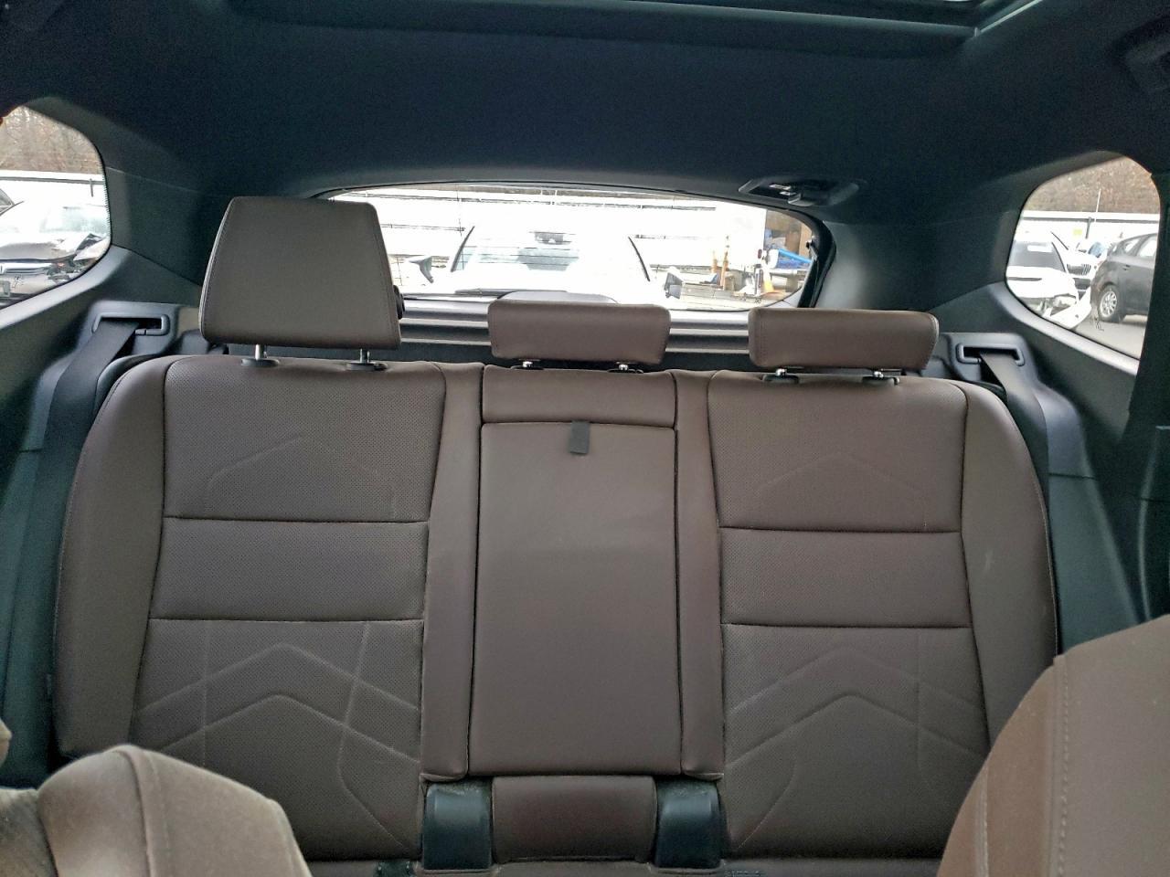 2025 BMW X1