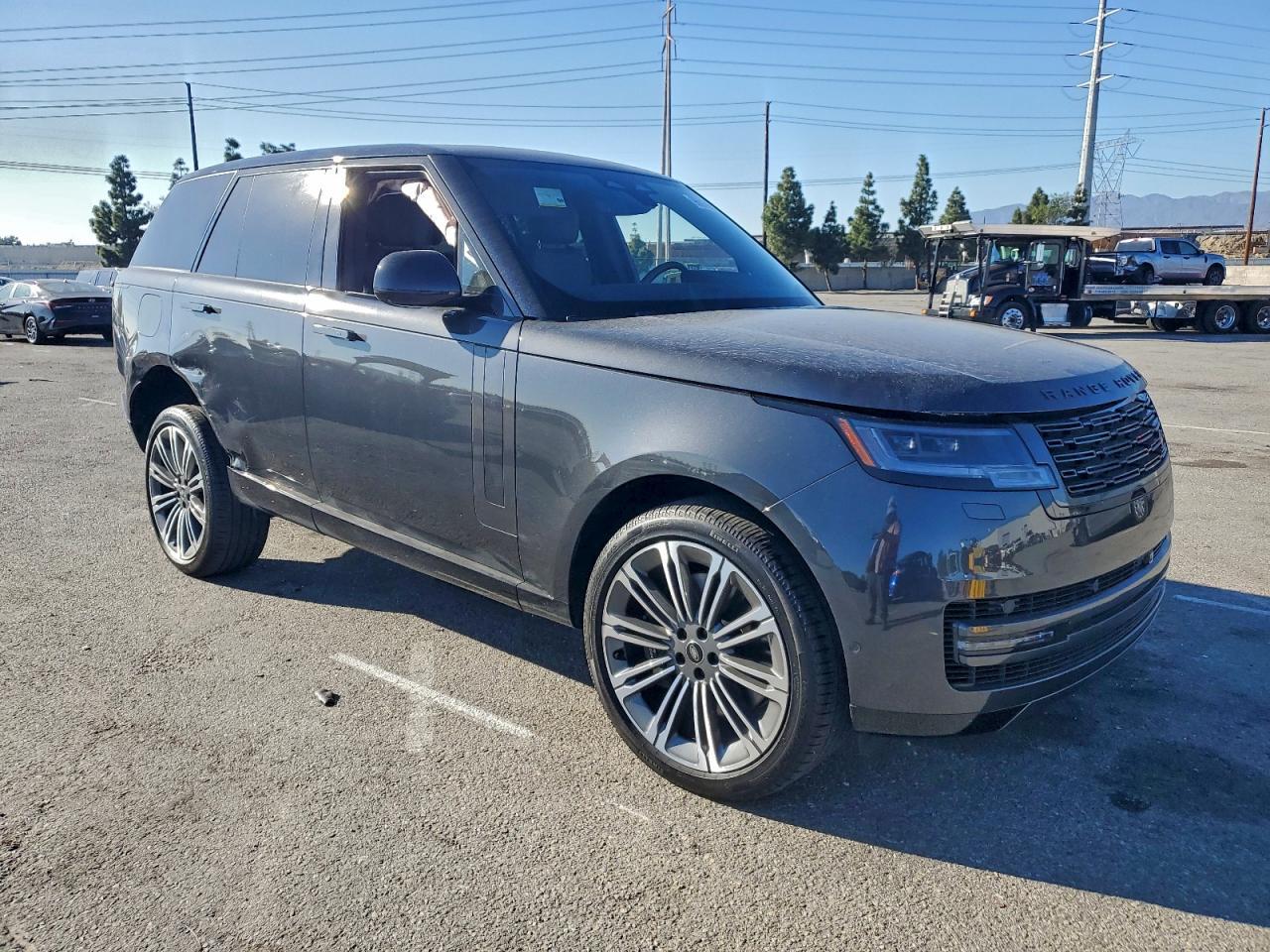 2025 LAND ROVER RANGE ROVER